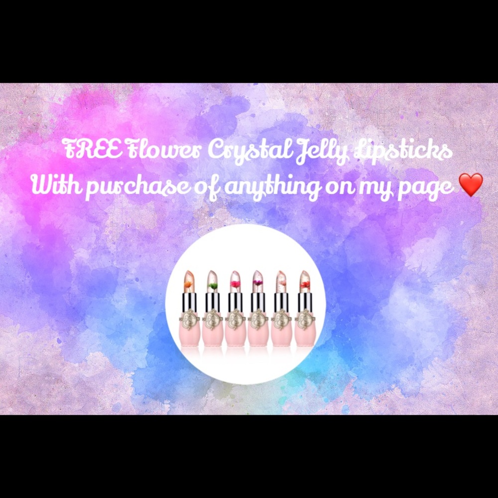 FREE WITH PURCHASE ❤️